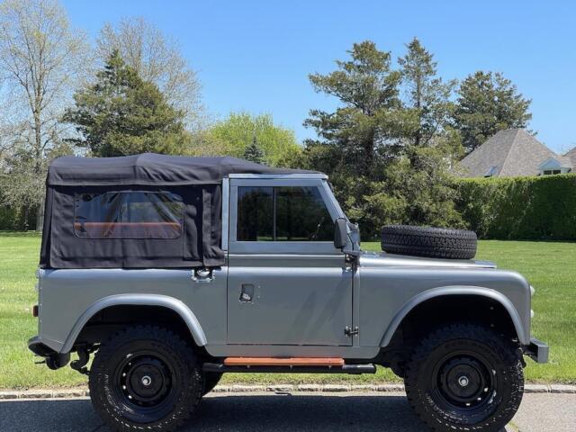 1971 Land Rover Series 2A - photo 2