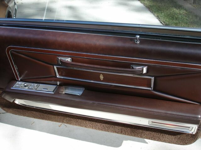 1971 Lincoln Mark Series - photo 11
