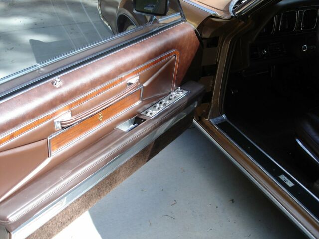 1971 Lincoln Mark Series - photo 7