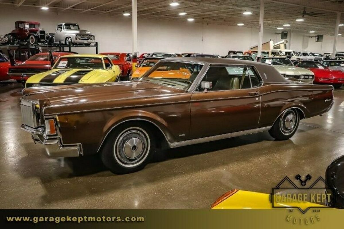 1971 Lincoln Continental - photo 11