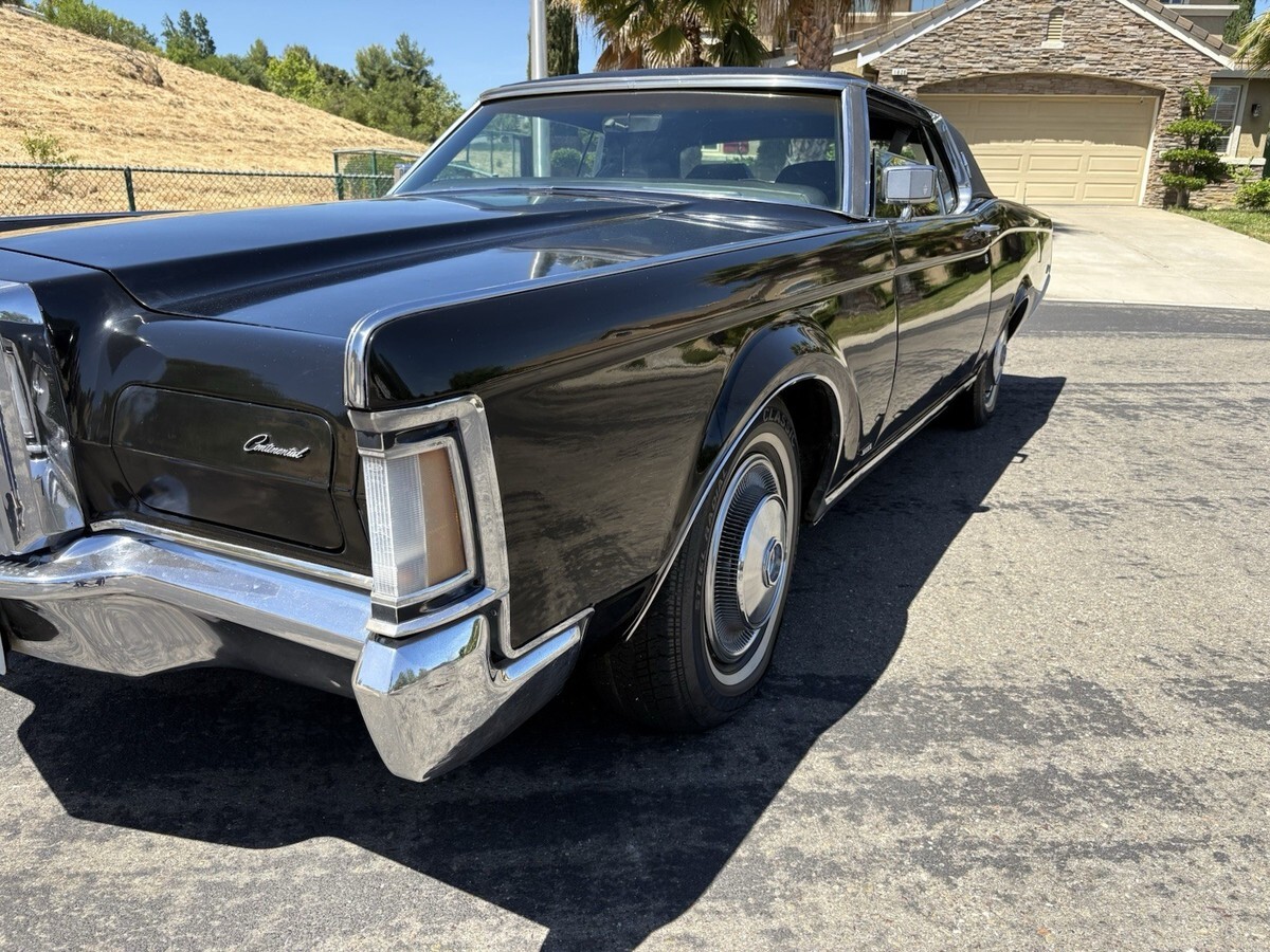 1971 Lincoln Continental - photo 12