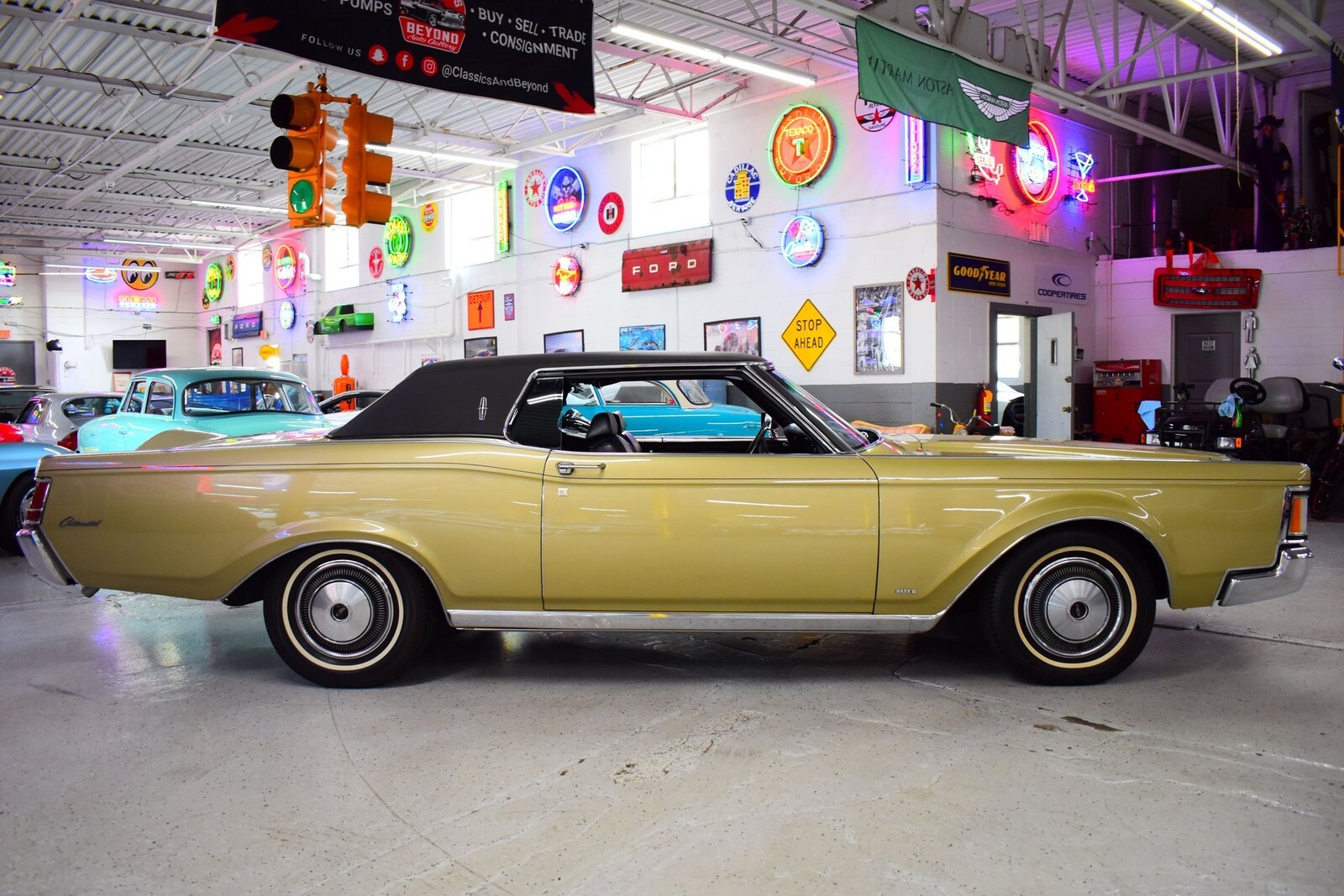 1971 Lincoln Continental MARK III - photo 4