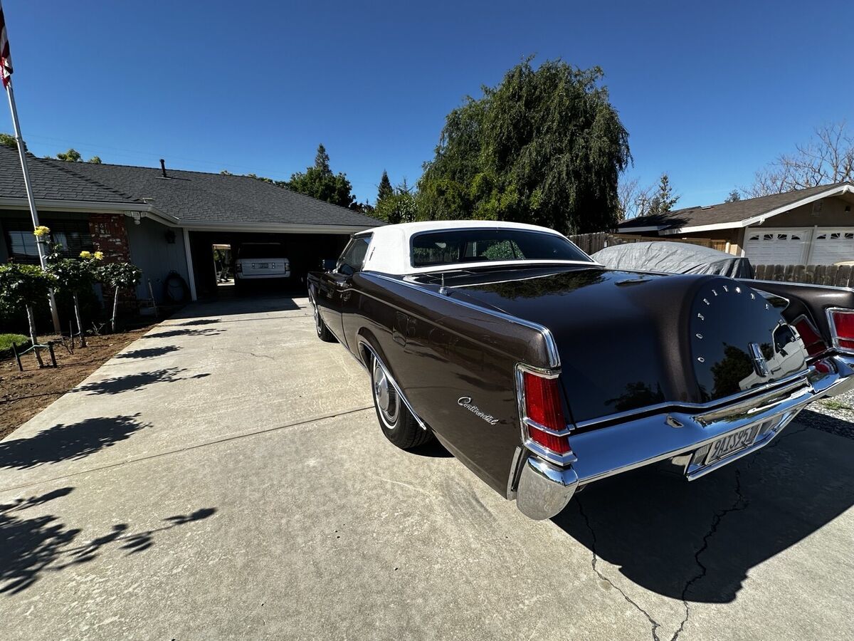 1971 Lincoln Continental - photo 10