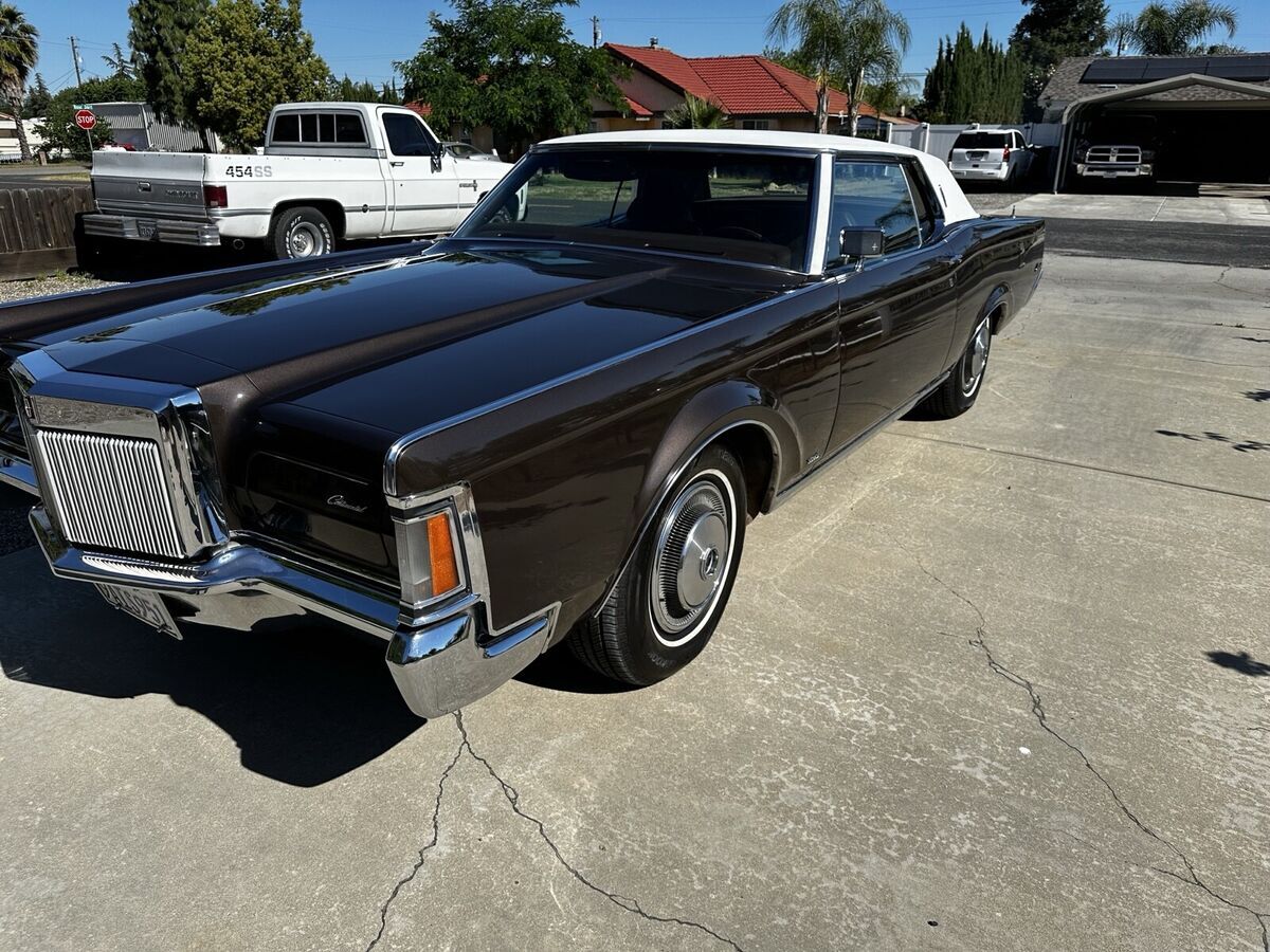 1971 Lincoln Continental - photo 11
