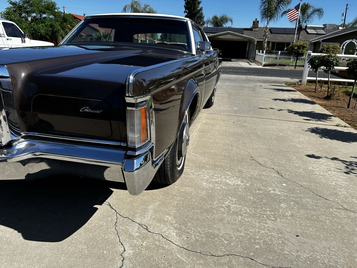 1971 Lincoln Continental - photo 12