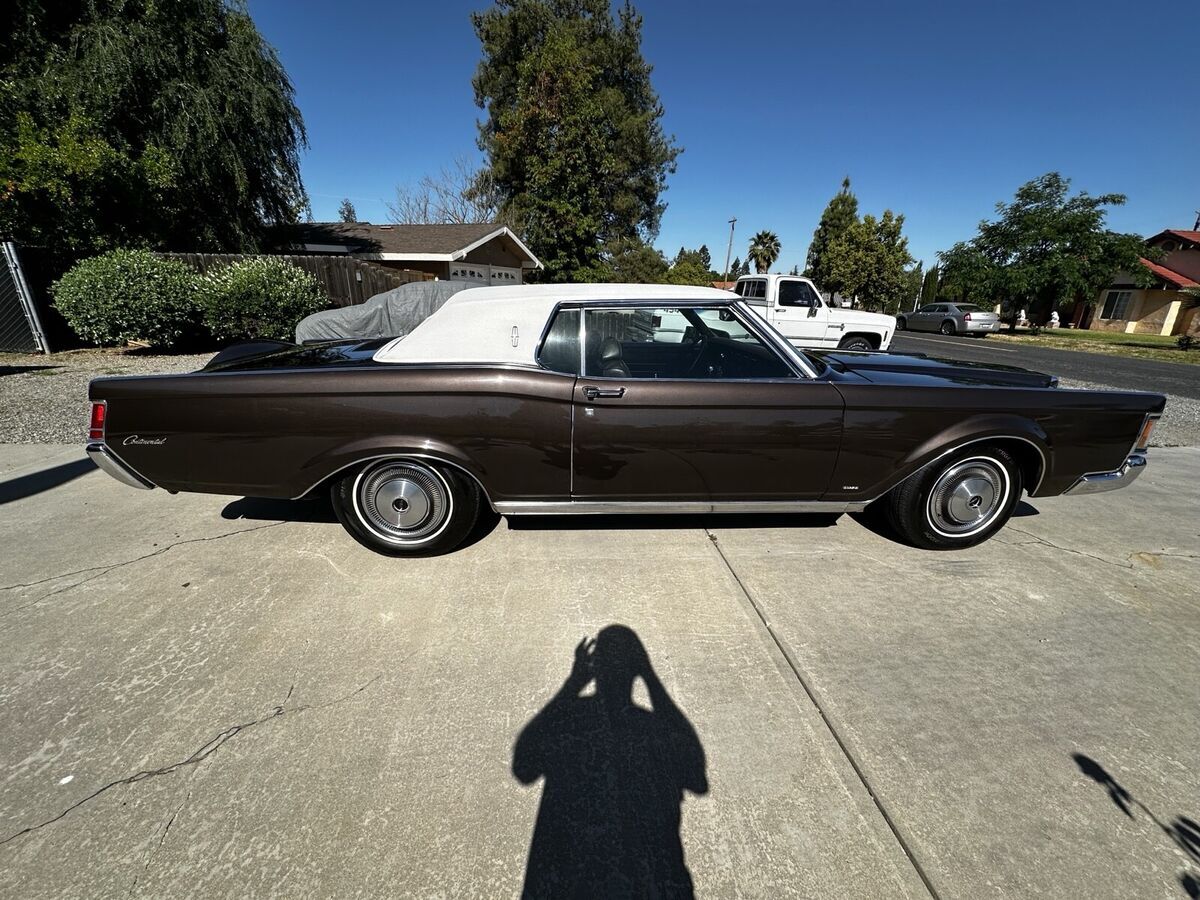 1971 Lincoln Continental - photo 6