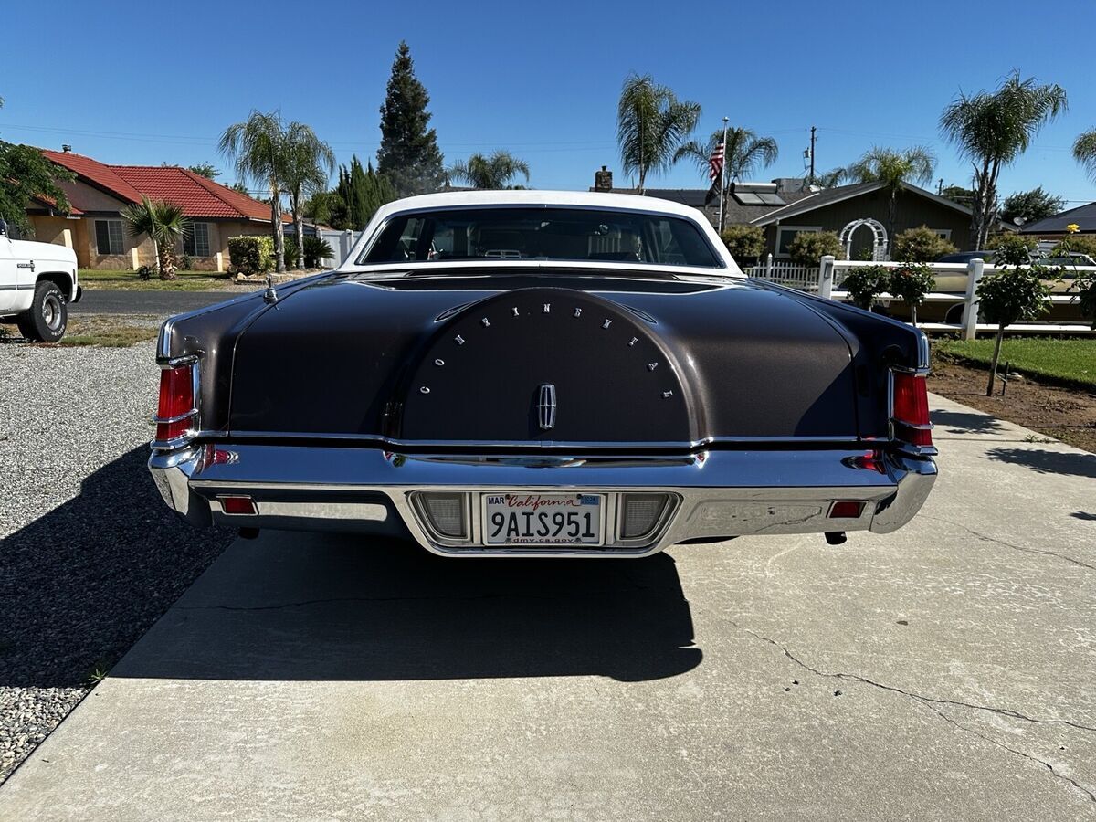 1971 Lincoln Continental - photo 9