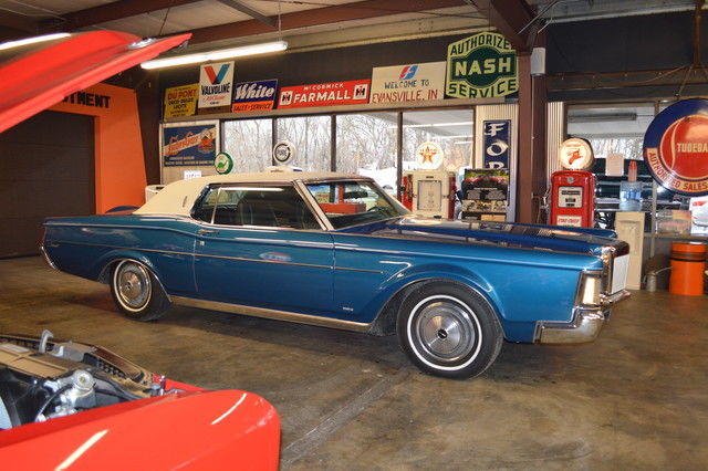 1971 Lincoln Mark Series Coupe Leather Luxury 460 V8 Automatic - photo 2
