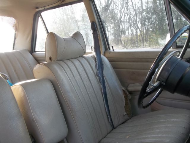 1971 Mercedes-Benz 200-Series - photo 8