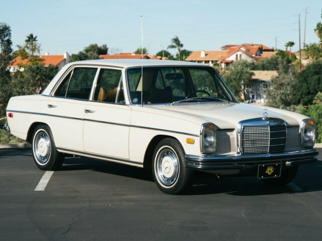 1971 mercedes 250 Sedan - Immaculate all original example! 1971 Mercedes-Benz 200-Series 250 Sedan