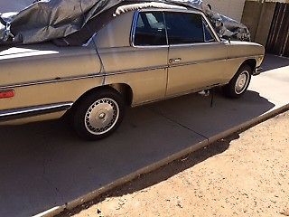 1971 Mercedes-Benz 200-Series - photo 4