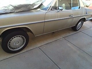 1971 Mercedes-Benz 200-Series