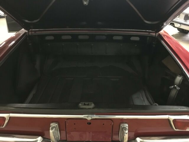 1971 Mercedes-Benz 200-Series - photo 4