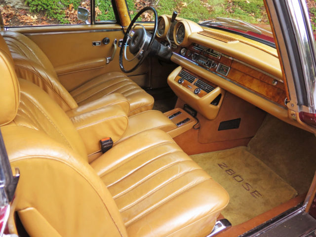 1971 Mercedes-Benz 200-Series 3.5 - photo 12