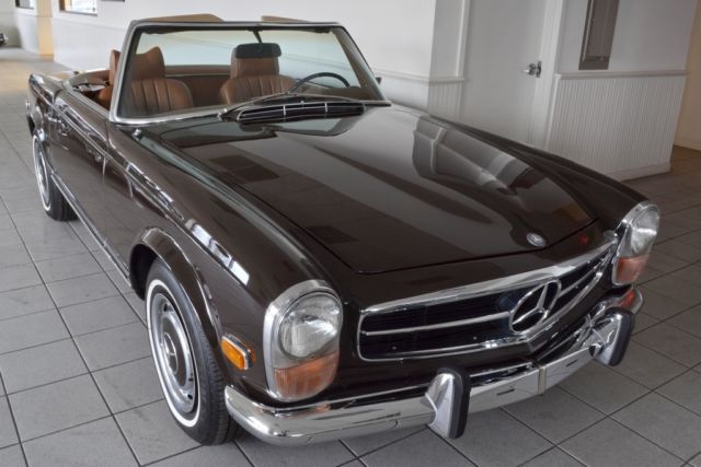 1971 Mercedes 280SL in excellent condition. 1971 Mercedes-Benz SL-Class