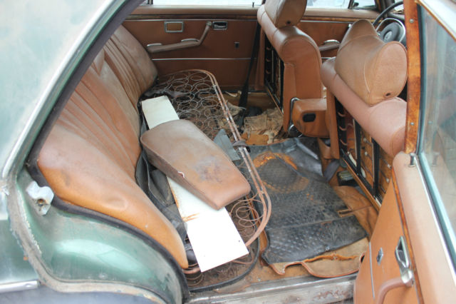1971 Mercedes-Benz 300-Series 300SEL W109 PARTS CAR - photo 10