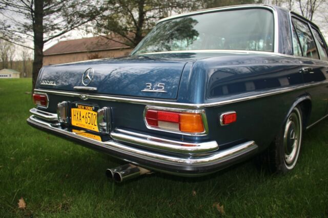 1971 Mercedes 300SEL W109 3.5L DB-387 Blue Metallic w Parchment Leather *Sunroof 1971 Mercedes-Benz 300-Series 300SEL