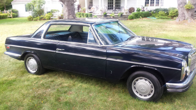 1971 Mercedes-Benz 200-Series - photo 2
