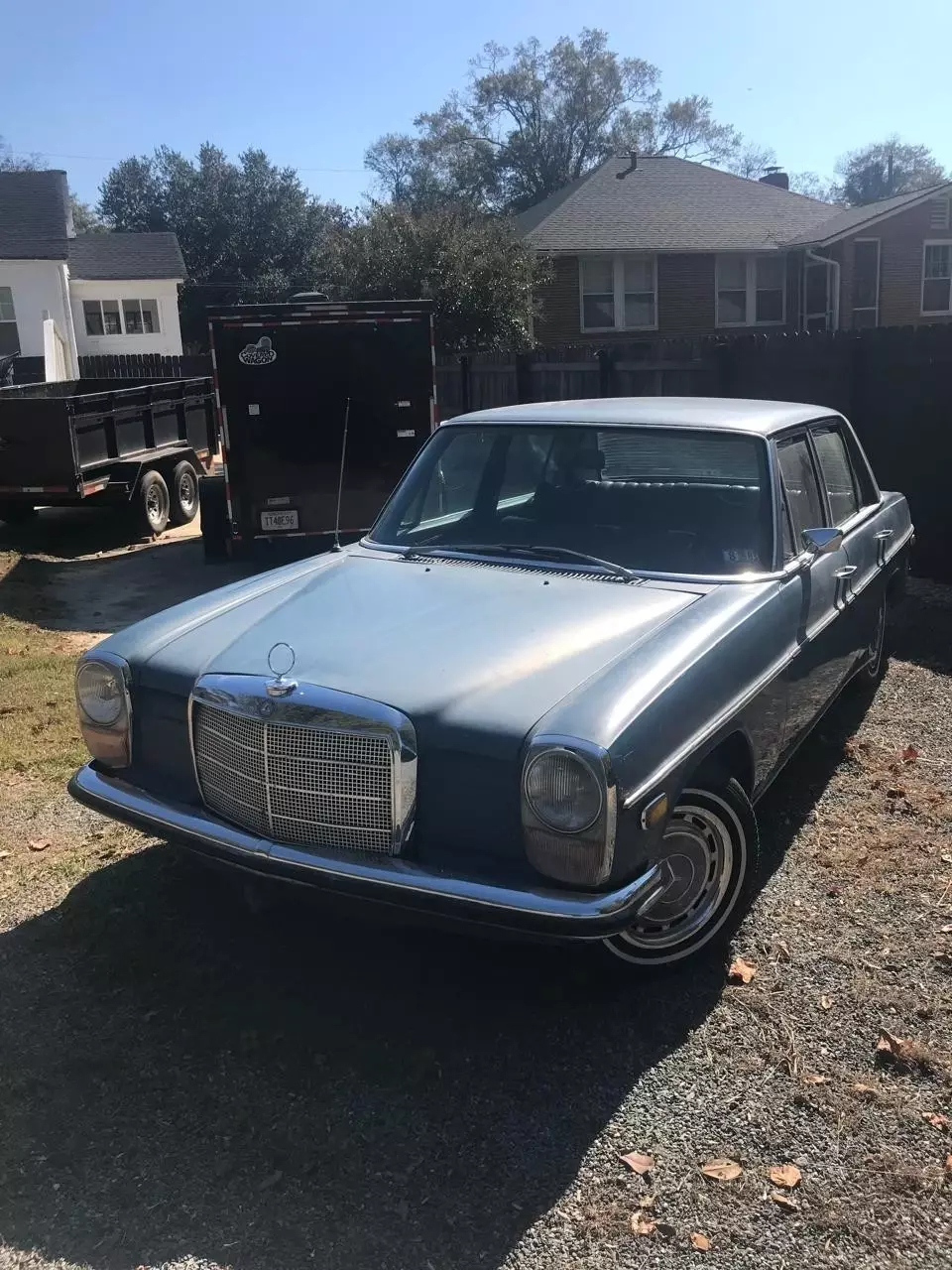 1971 Mercedes-Benz 220 Blue base 1971 Mercedes-Benz 220 base