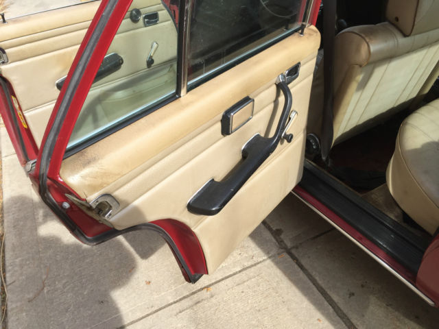 1971 Mercedes-Benz 200-Series - photo 9
