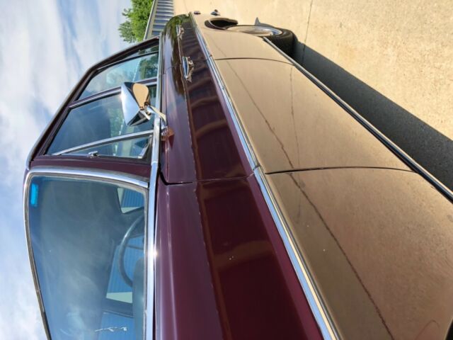 1971 Mercedes-Benz 200-Series - photo 13