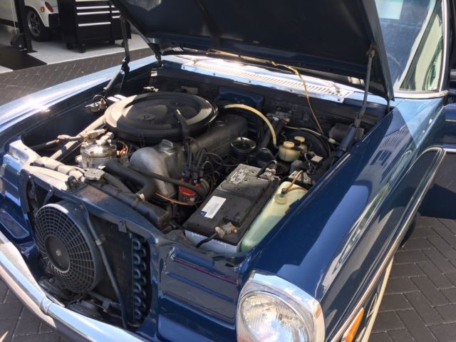 1971 Mercedes-Benz 200-Series - photo 3