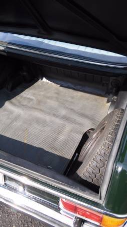 1971 Mercedes-Benz 200-Series - photo 10