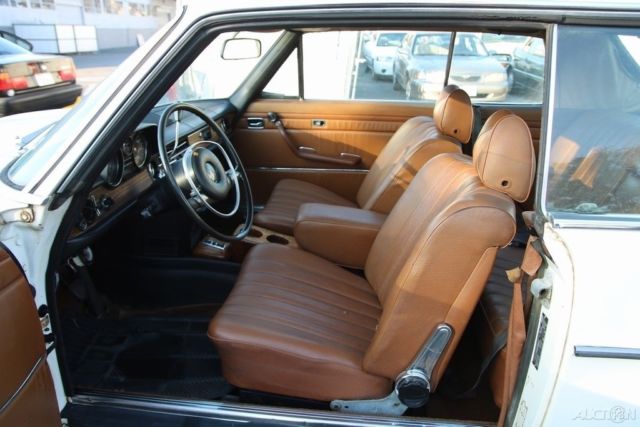 1971 Mercedes-Benz 200-Series 250C - photo 10