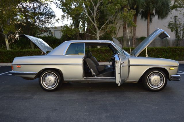 1971 Mercedes-Benz 200-Series COUPE - photo 12
