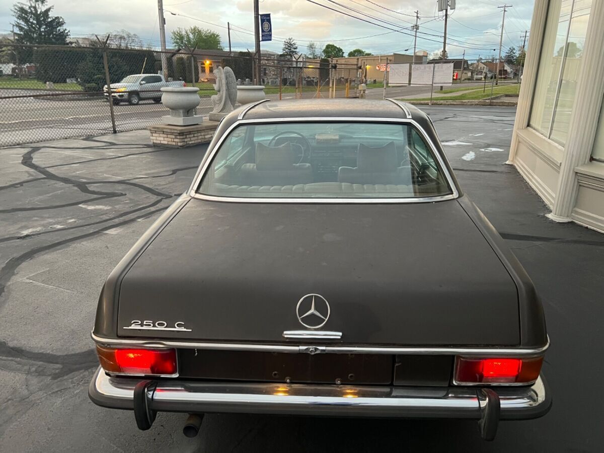 1971 Mercedes-Benz 250 - photo 7