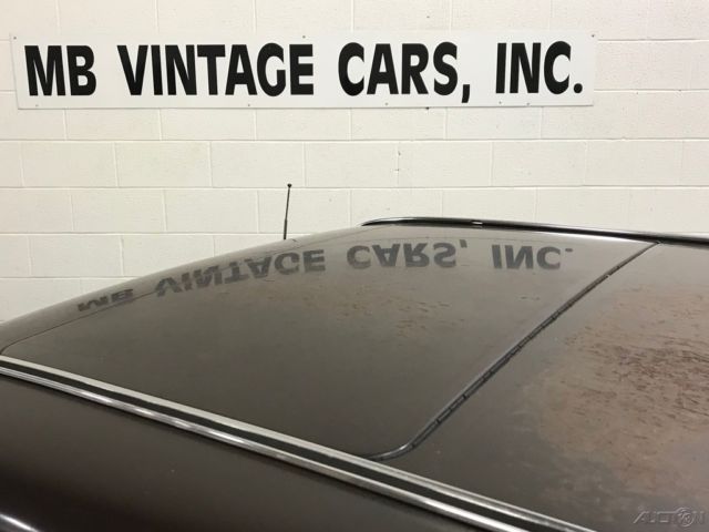 1971 Mercedes-Benz 200-Series Coupe - photo 12