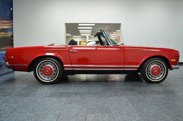 1971 Mercedes-Benz 200-Series 2.0L - photo 10
