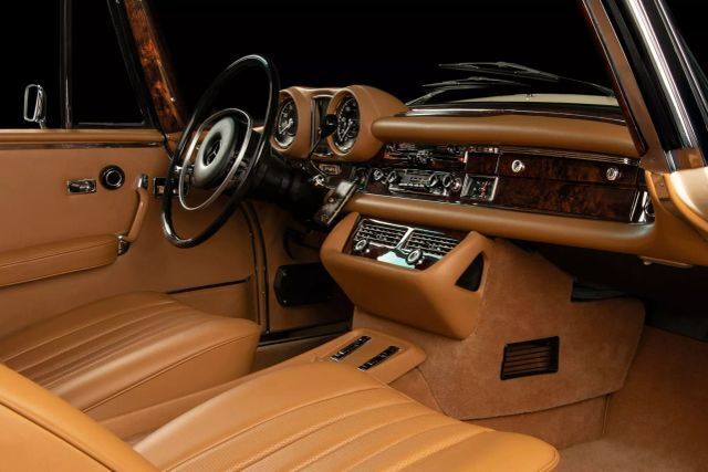 1971 Mercedes-Benz 200-Series SE - photo 2