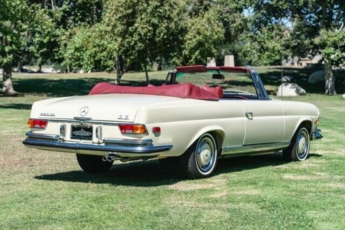 1971 Mercedes-Benz 200-Series 3.5 - photo 4