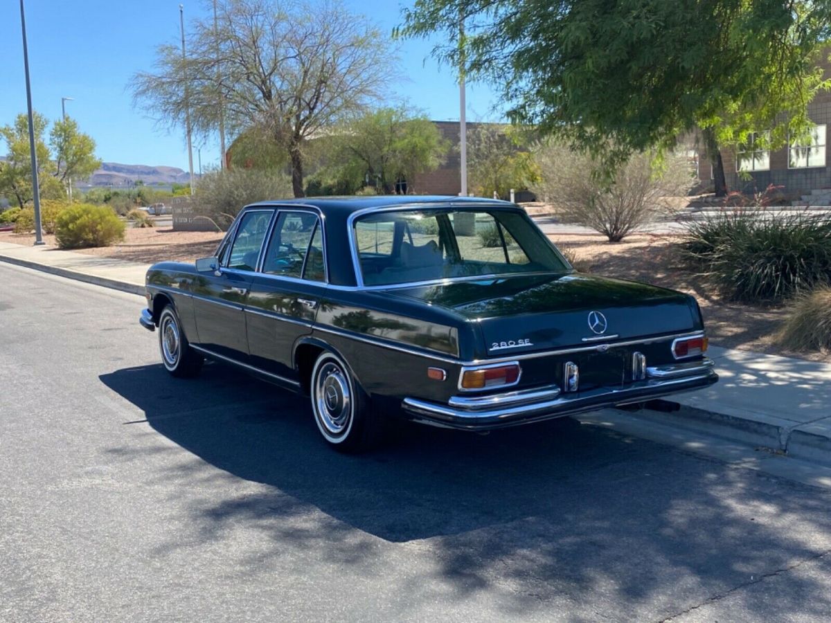 1971 Mercedes-Benz 200-Series 280 - photo 3