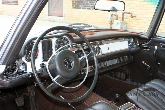 1971 Mercedes-Benz SL-Class - photo 9