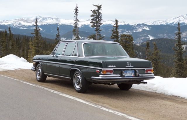 1971 Mercedes-Benz 200-Series - photo 5