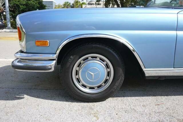 1971 Mercedes-Benz 200-Series COUPE - photo 4