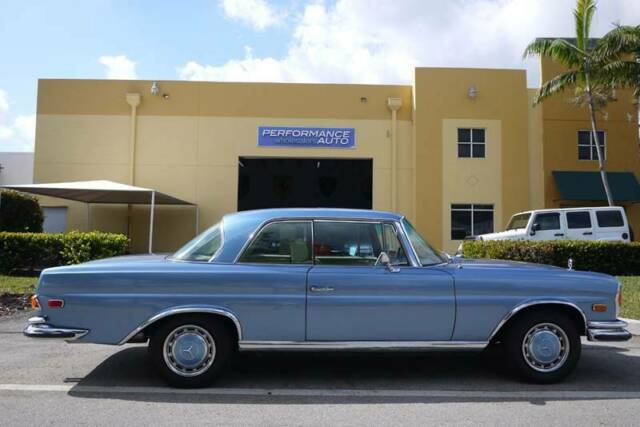 1971 Mercedes-Benz 200-Series COUPE - photo 8