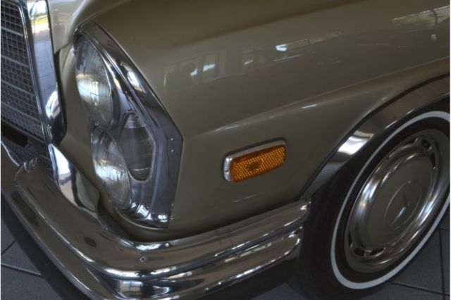 1971 Mercedes-Benz 200-Series 3.5 - photo 13