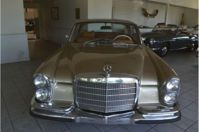 1971 Mercedes-Benz 200-Series 3.5 - photo 12