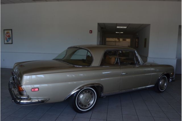 1971 Mercedes-Benz 200-Series 3.5 - photo 4