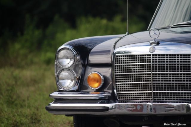 1971 Mercedes-Benz 200-Series - photo 4