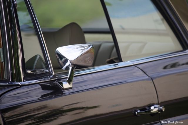1971 Mercedes-Benz 200-Series - photo 7