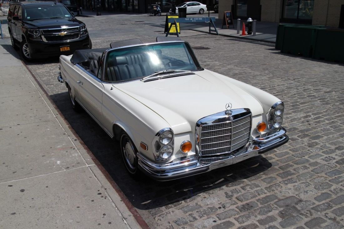 1971 Mercedes-Benz 200-Series - photo 12