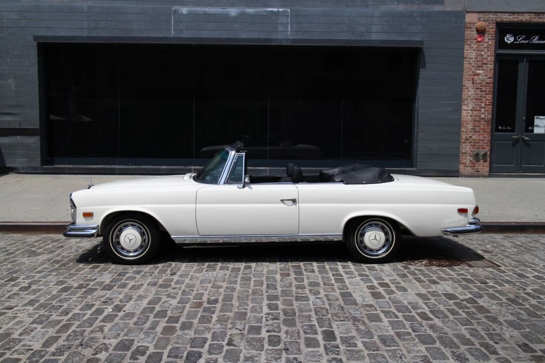 1971 Mercedes-Benz 200-Series - photo 4