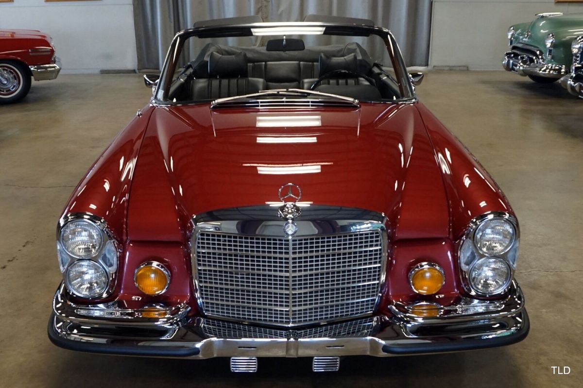 1971 Mercedes-Benz 200-Series Cabriolet - photo 4