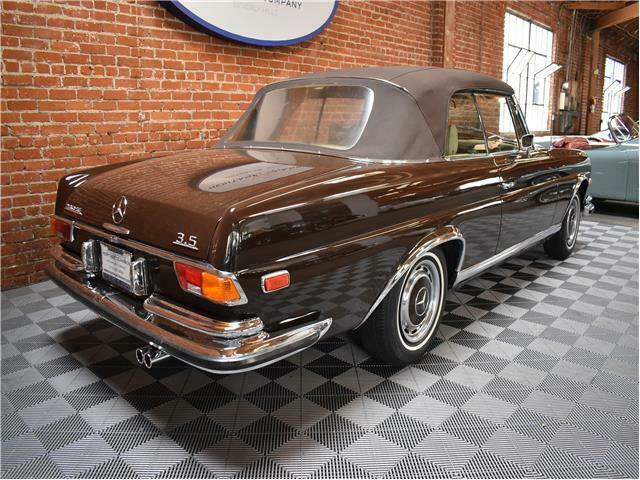 1971 Mercedes-Benz 200-Series 3.5 - photo 12