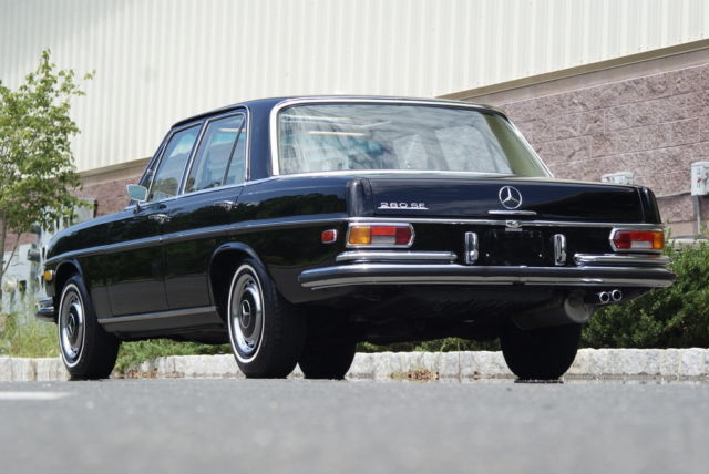1971 Mercedes-Benz 200-Series SE - photo 4