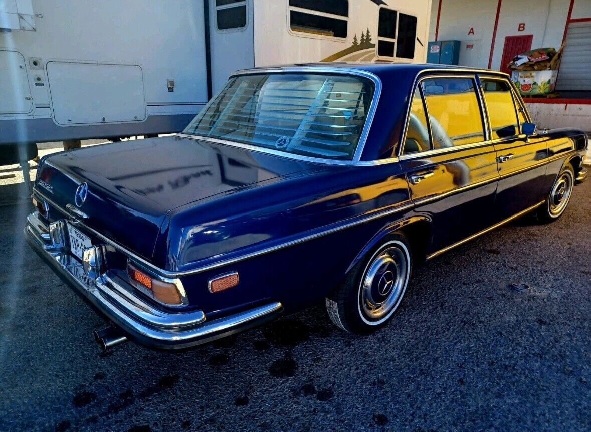 1971 Mercedes-Benz 280SEL 4 door - photo 3